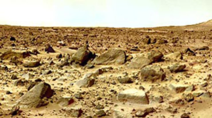 На Марсе есть жизнь. Это бесспорно, потому что мы ее туда занесли