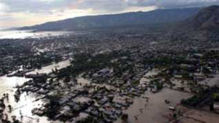 В результате шторма и наводнения на Гаити погибли десятки человек