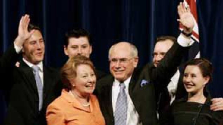 На выборах в Австралии победу одержала коалиция во главе с Джоном Говардом