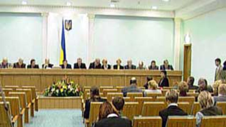 Член ЦИК Андрей Магера заявляет о "безумном давлении" на Центризбирком