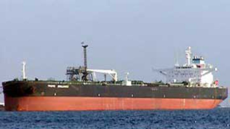 Российский танкер блокировал Суэцкий канал: Европе грозит дорогая нефть
