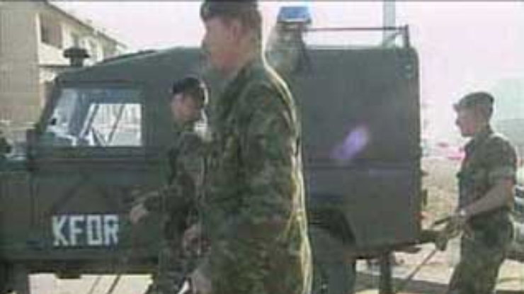 В Косово грузовик американского контингента KFOR сбил двух девочек, одна из которых погибла