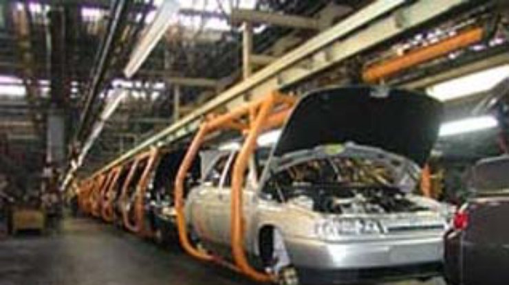 Производство автомобилей ВАЗ снижается