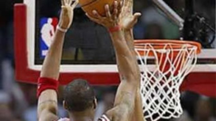 НБА: "Хьюстон" и "Бостон" сравняли счет в сериях