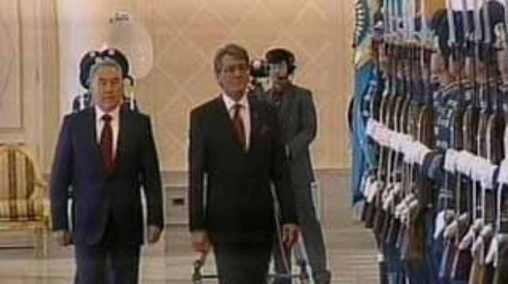 Назарбаев готов достроить нефтепровод "Одесса-Броды", если будет его владельцем