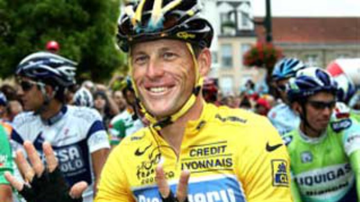 Армстронг в седьмой раз выиграл "Тур де Франс"