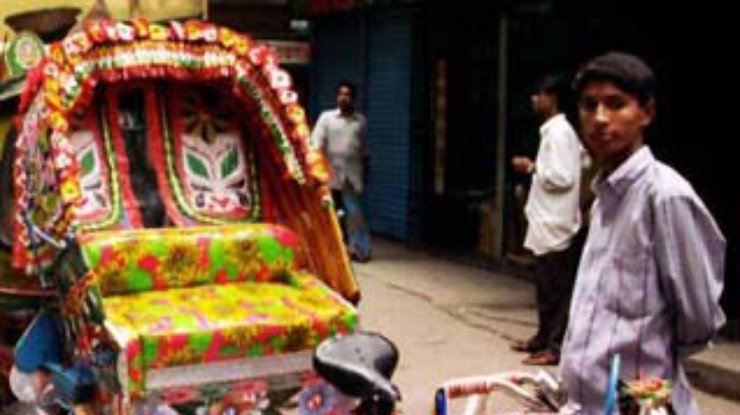 С индийских улиц скоро исчезнут рикши