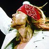 На солиста Guns N'Roses подали иск бывшие коллеги
