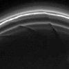 В кольцах Сатурна обнаружен новый тип деталей