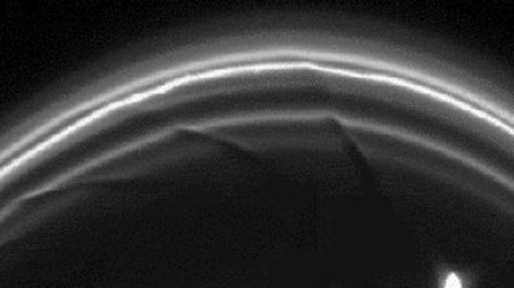 В кольцах Сатурна обнаружен новый тип деталей