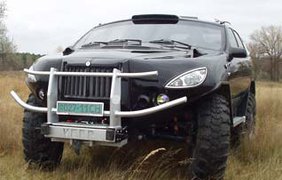 В Киеве представлен первый украинский бронированный внедорожник