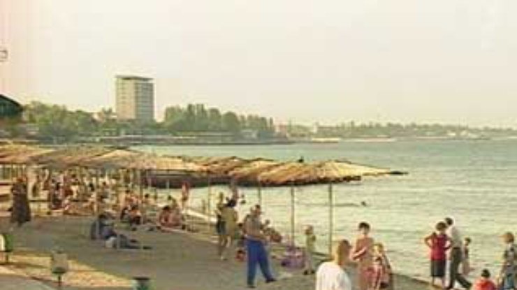 Начало курортного сезона в Крыму ознаменовалось невероятной жарой