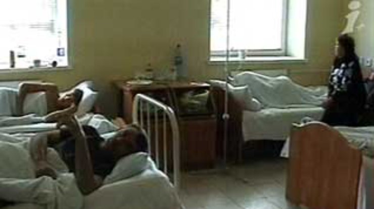 68 человек госпитализированы в инфекционную больницу в Ивано-Франковской области