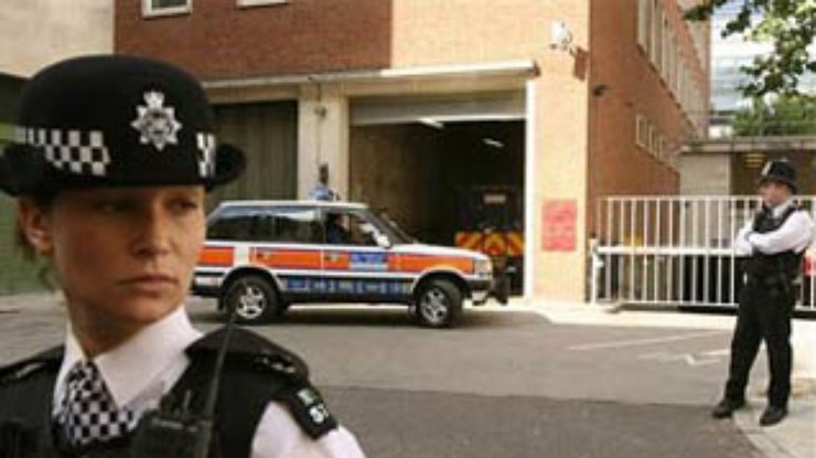 Число обвиняемых в британском террористическом заговоре достигло 15 человек
