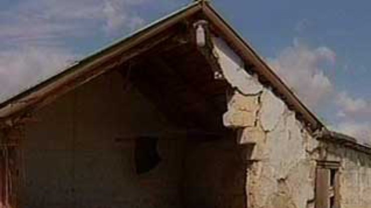 В Крыму жители из-за селя остались без крыши над головой
