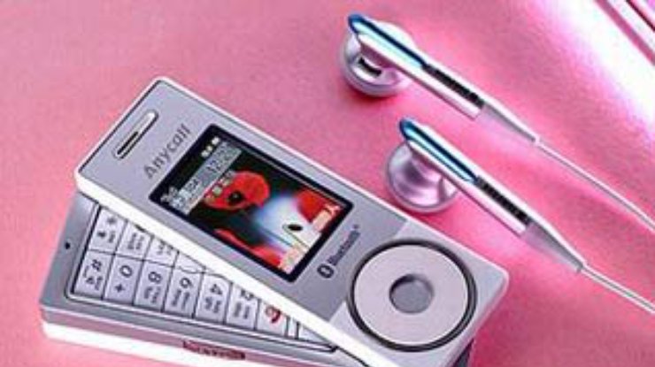 Samsung порадовала китайцев MP3-телефоном