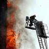 На московских складах полыхает пожар