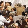 Мексиканцы дерутся в парламенте