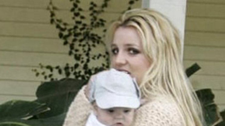 Бритни Спирс подаст в суд на родную мать