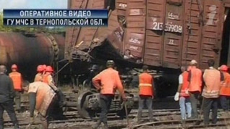 Товарный поезд сошел с рельсов на Тернопольщине