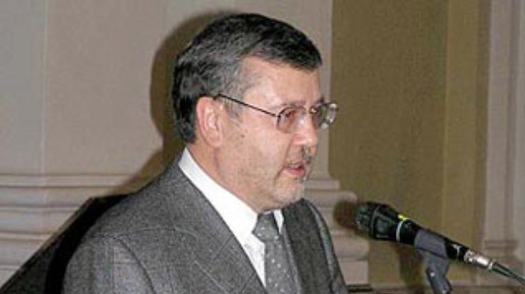 Гриценко уволил трех руководителей артбазы под Новобогдановкой