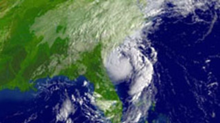 Ураган "Дин" признан самым опасным