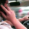 Ученые: Водитель с телефоном опасней пьяного водителя
