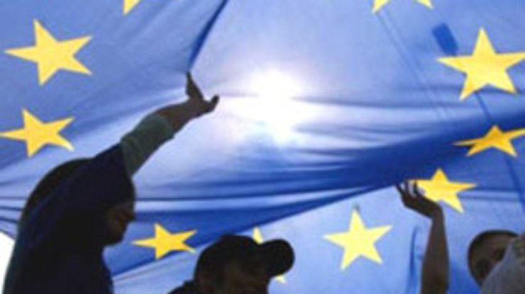 Евросоюз решил ввести "голубую карту мигранта"