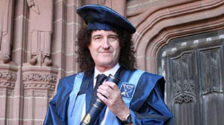 Гитарист Queen возглавил британский университет