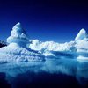 Талая вода постепенно разрушает ледники Гренландии