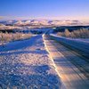 В Швеции дороги посыпают солью с сахаром