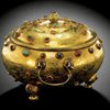 Редчайшую золотую чашу китайского императора продадут с аукциона