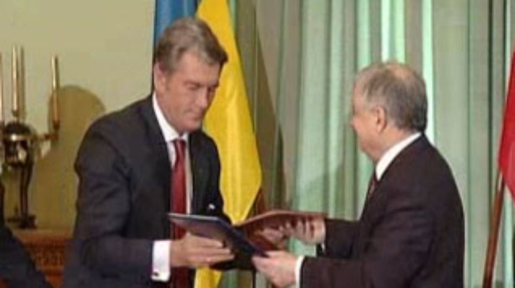 Ющенко съездил в Польшу обсудить Евро-2012