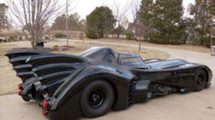 На аукцион выставлен автомобиль Бэтмена