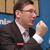 Луценко пригрозил Банковой досрочными выборами президента