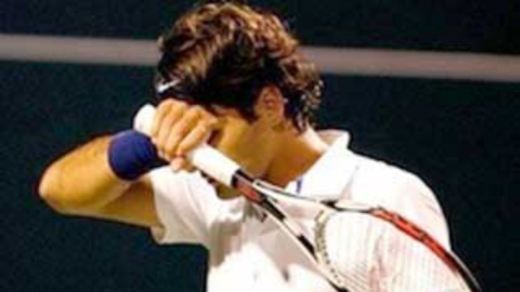 Федерер и Сафин покидают турнир в Торонто