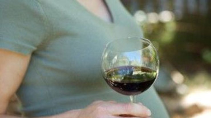 Беременным не вредит умеренное количество алкоголя