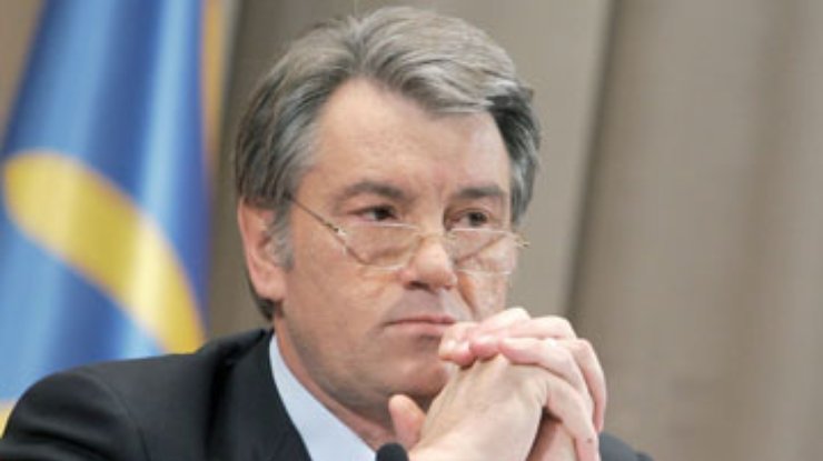 Ющенко требует от Тимошенко ускорить газовые переговоры