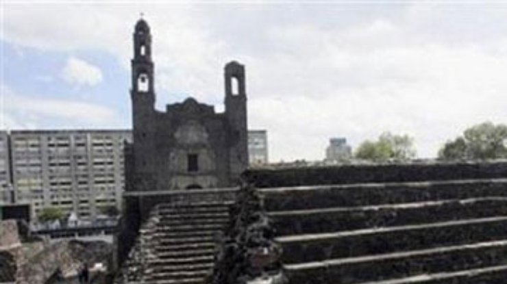 В Мехико обнаружено древнее захоронение