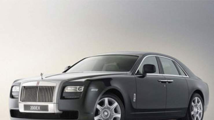 Rolls-Royce представила свой самый маленький седан