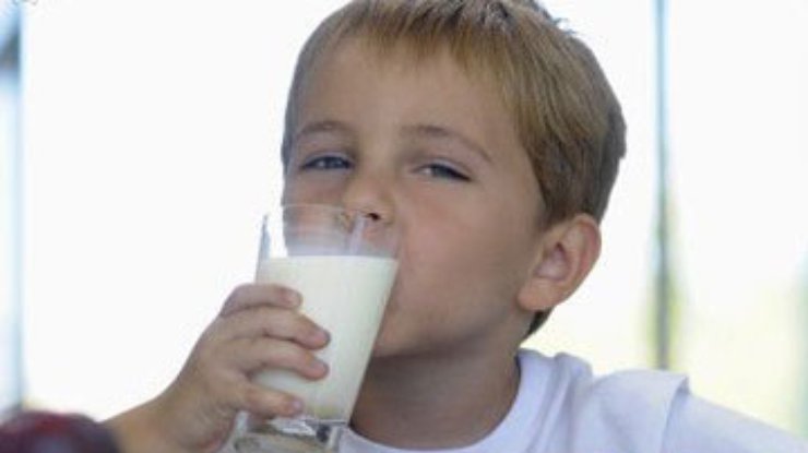 Молоко помогает в профилактике слабоумия
