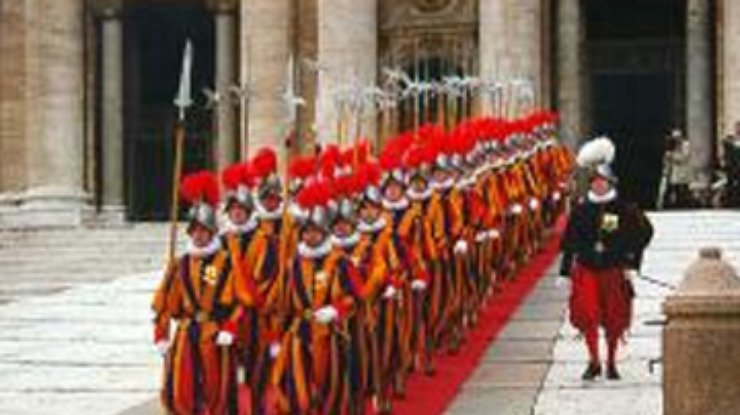 В Швейцарскую гвардию Ватикана могут начать набирать женщин