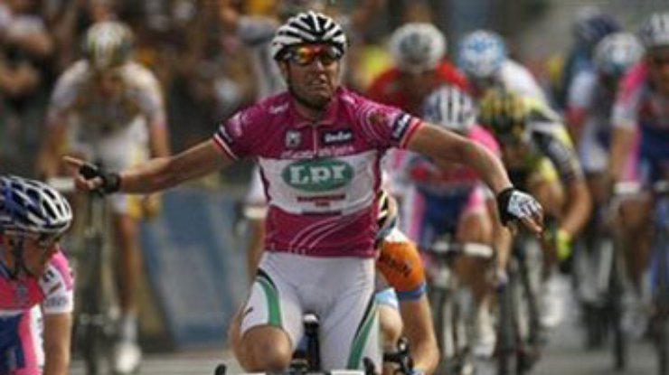 Петакки выиграл третий этап "Джиро д'Италия"