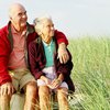 Пожилым людям необходимо чаще бывать на солнце