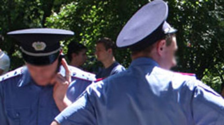 СМИ: В мэрии Симферополя милиция провела обыск