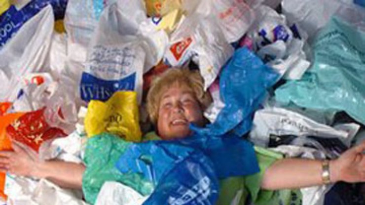 В Китае запретили использование пластиковых пакетов