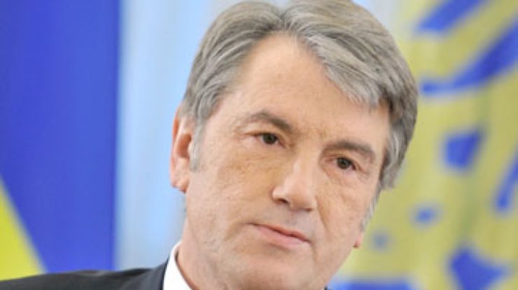 Ющенко: Пришло время избавить Украину от идолов коммунизма