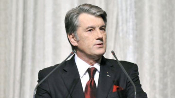 Ющенко призвал политсилы объединиться ради кредита МВФ