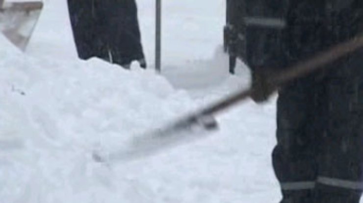 На трассе Одесса - Ильичевск спасают замерзающих людей