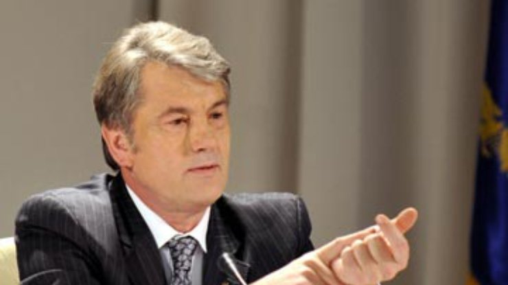 Ющенко: Тимошенко самовольно растратила 6 миллиардов гривен
